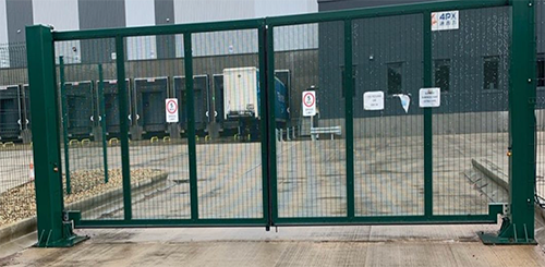 Multiple panels fold in on themselves, offering a compact footprint when opening and closing. This design is particularly beneficial for areas with limited space or where traditional gates may obstruct pedestrian or vehicle traffic.