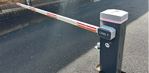 Boom arm barriers feature a horizontal arm that raises and lowers to control vehicle access. Available in various lengths to accommodate different entrance widths and traffic flow requirements, these barriers are commonly used in parking garages, toll booths, and vehicle checkpoints.